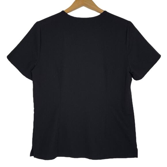 FIGS Black Casma Three-Pocket Scrub Top size Medium - Picture 3 of 10